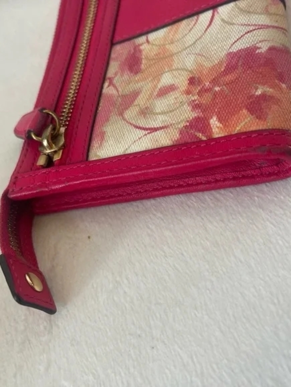 COACH Wristlet Pink Floral Canvas  with Leather Trim - Picture 5 of 6